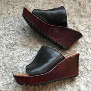 BOC navy leather mules